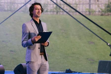 Župan Matej Slapar ob dnevu državnosti »Ko narod stoji odločno, z vero v svoje vrednote in pravice, postane nepremagljiv.«  (83)